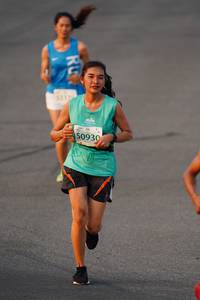 BIB: 0930
                            <button type="button" onclick="openModal(10505150)" class="btn btn-primary btn-sm float-right btn-popup" data-toggle="modal" data-target=".modal-high-quality">
                        <i class="fas fa-shopping-cart"></i> Add to Cart
                    </button>
                                            <button type="button" onclick="isThisMe(10505150, true)" class="btn btn-success btn-sm float-right btn-popup btn-isme hidden" data-toggle="tooltip" data-placement="bottom" title="นี่คือรูปของคุณใช่ไหม คลิกที่นี่เพื่อเอาเข้าอัลบั้ม">
                        <i class="fas fa-plus"></i> Add to album
                    </button>
                    <button type="button" onclick="isThisMe(10505150, false)" class="btn btn-warning btn-sm float-right btn-popup btn-isnotme hidden">
                        <i class="fas fa-ban"></i> Remove from album
                    </button>